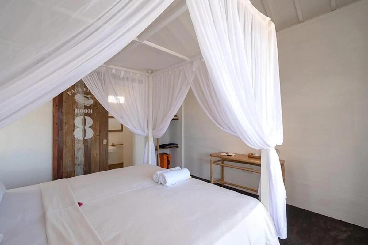 Paus Putih Hotel Lembongan Exterior foto